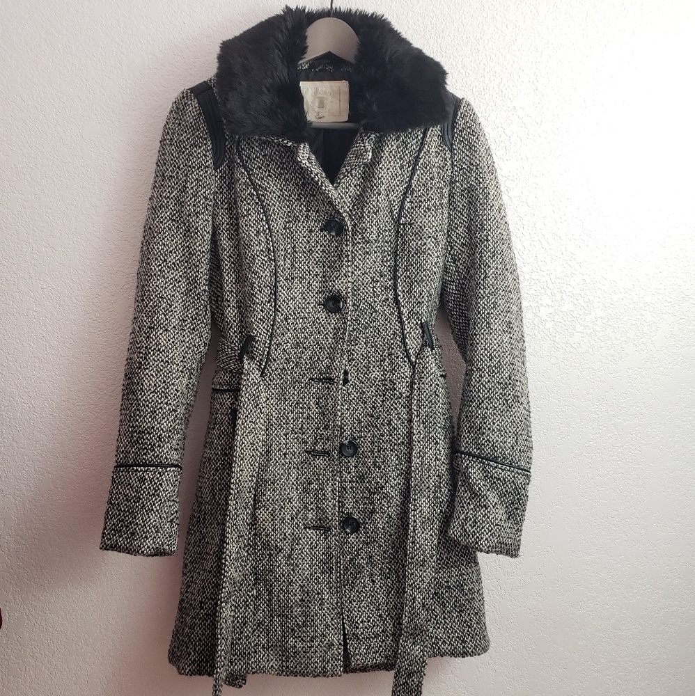 Women's M Coat